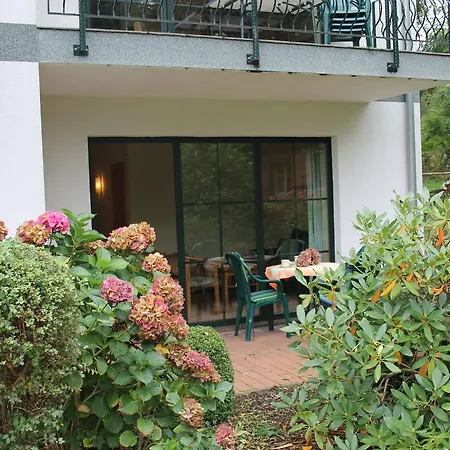 Gutspark Meerblick C Casa vacanze Kägsdorf